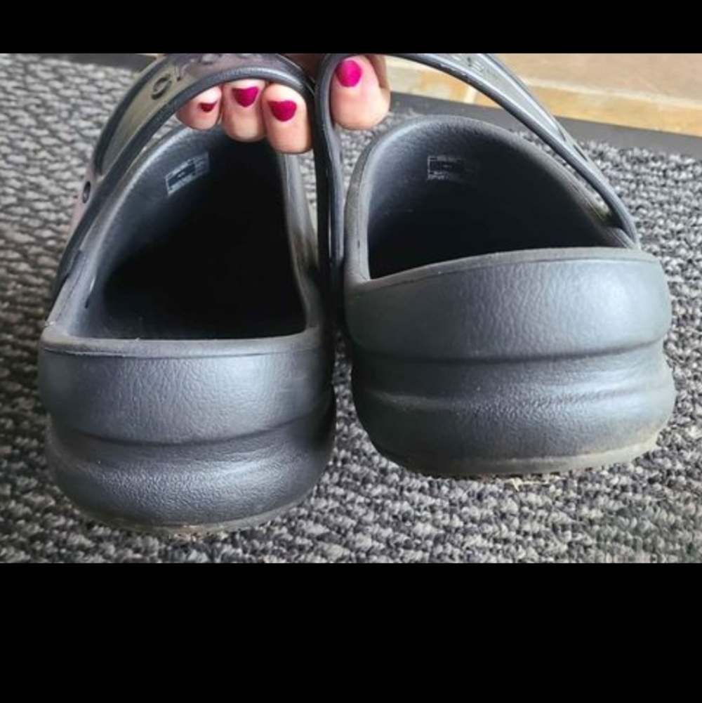 CROCS At Work size 13 Men's black slip on shoes - Picture 5 of 11